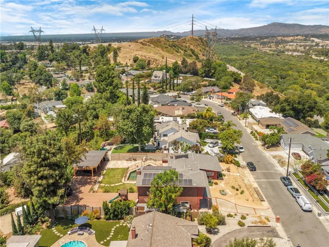 10768 Wheatland, Shadow Hills, California 91040