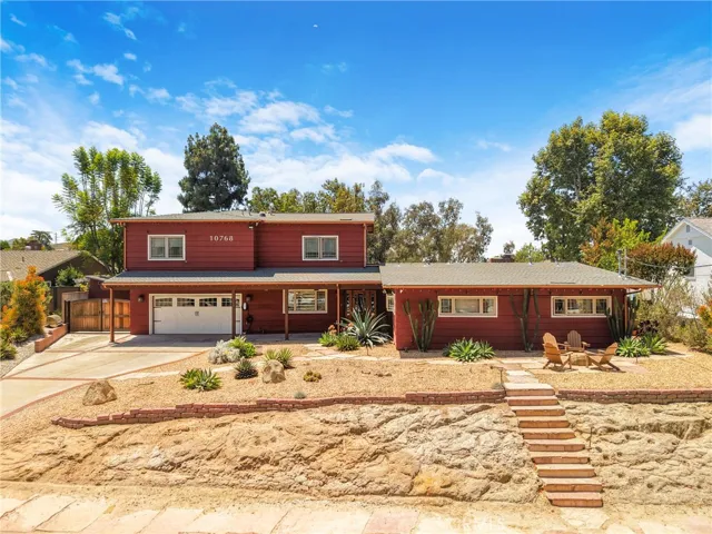 10768 Wheatland, Shadow Hills, California 91040