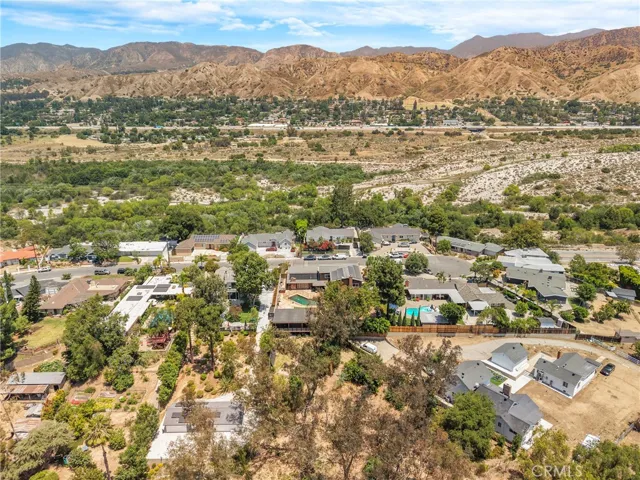 10768 Wheatland, Shadow Hills, California 91040