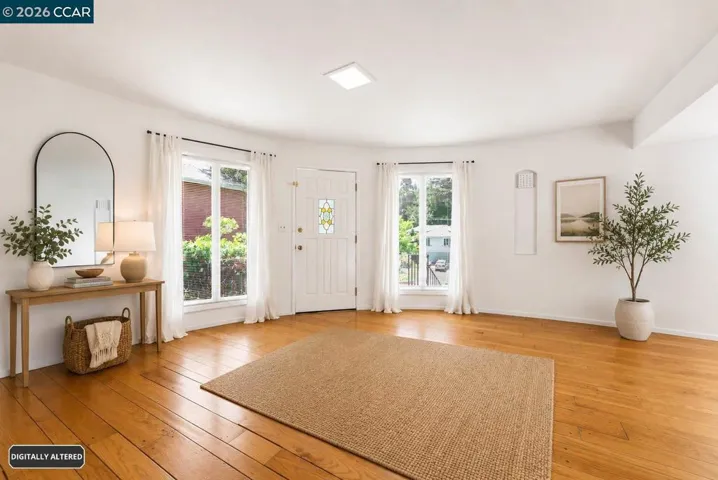 Foyer Virtual Staging