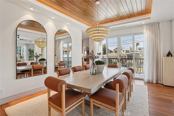 Spacious dining room