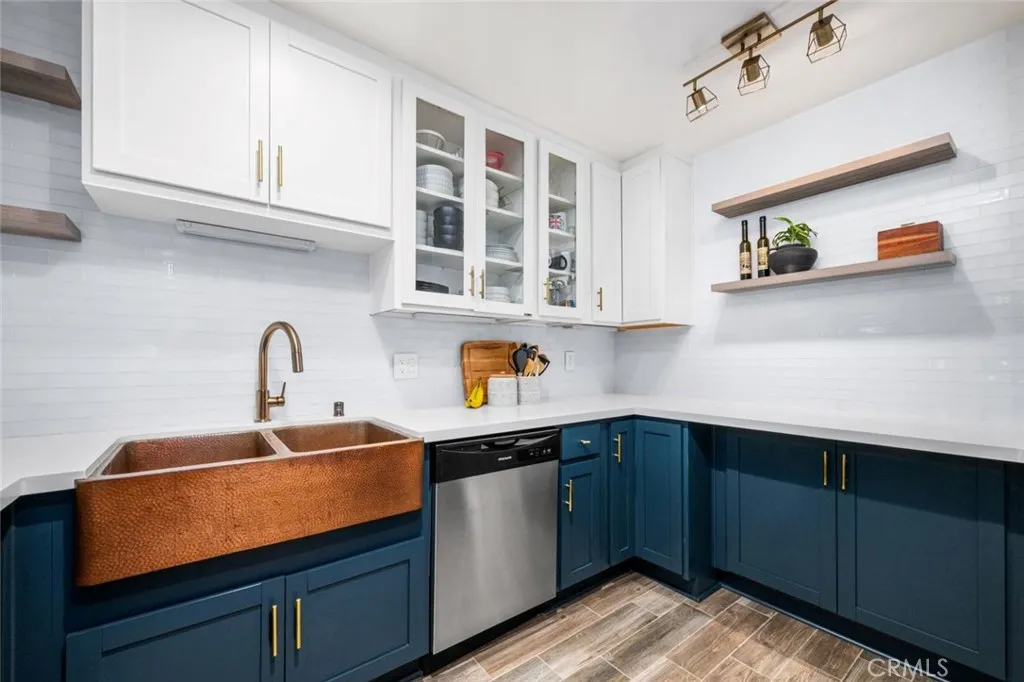 4903 Indian Wood 110, Culver City, California 90230 — photo 4
