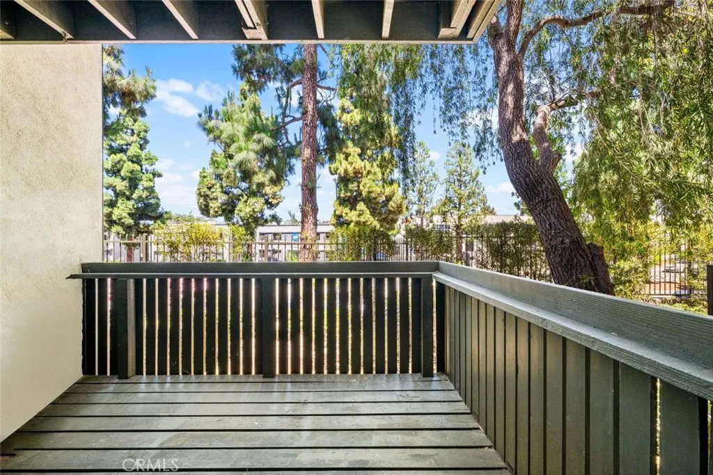Front deck