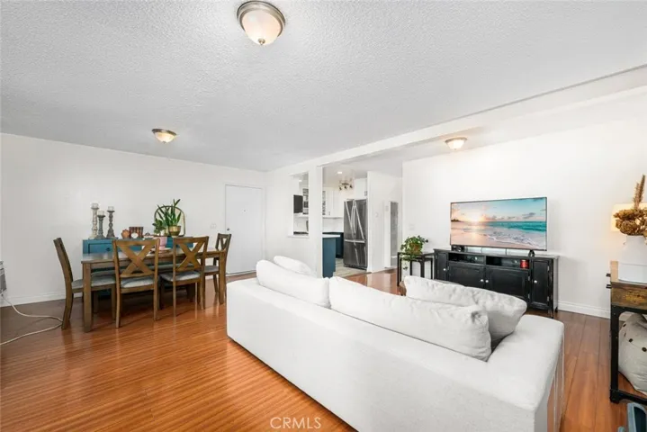 4903 Indian Wood 110, Culver City, California 90230