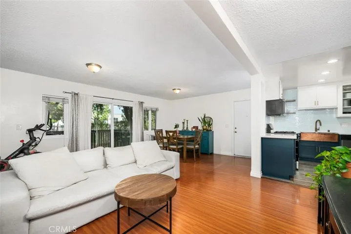 4903 Indian Wood 110, Culver City, California 90230