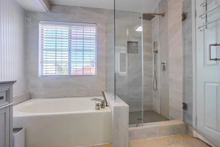 473 Avenida Canora, Oceanside, California 92057