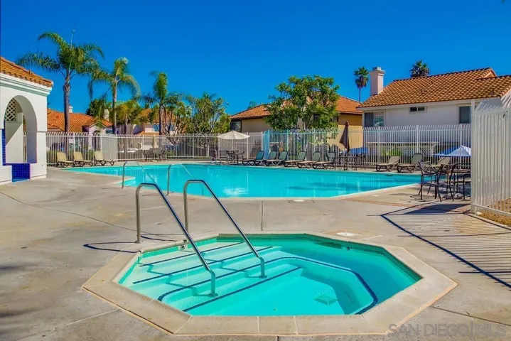 473 Avenida Canora, Oceanside, California 92057