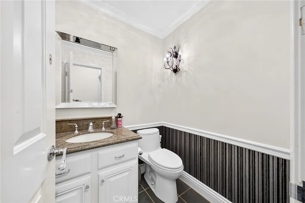 Guest Powder Room