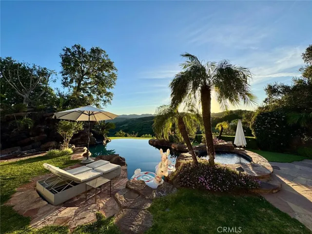 21004 Mendenhall Ct, Topanga, California 90290