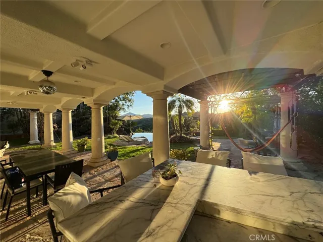 21004 Mendenhall Ct, Topanga, California 90290