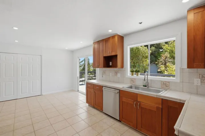 617 Pebble Drive, El Sobrante, California 94803