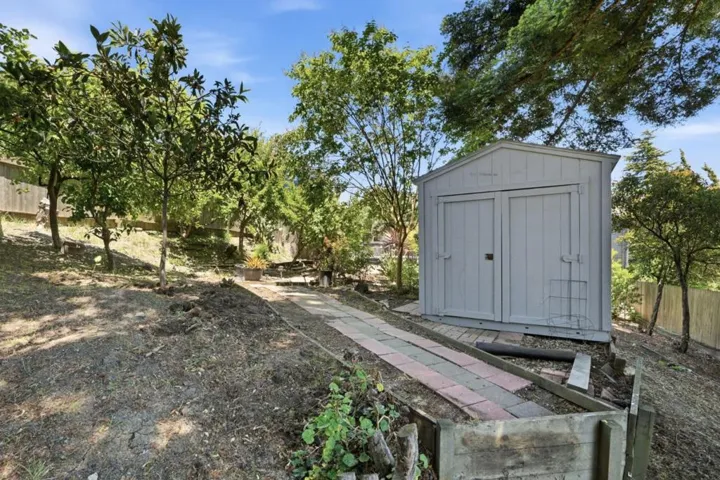 617 Pebble Drive, El Sobrante, California 94803