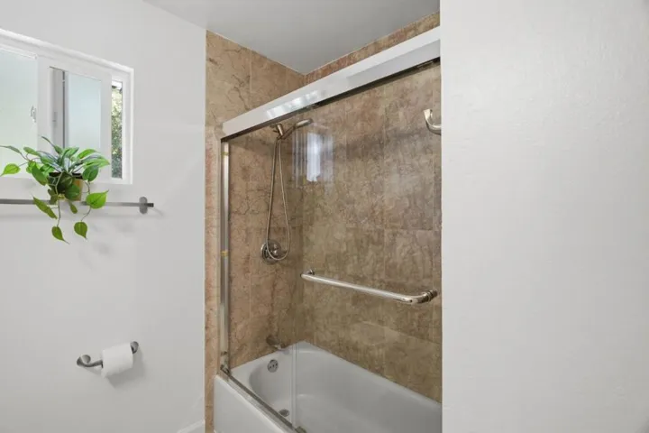 617 Pebble Drive, El Sobrante, California 94803