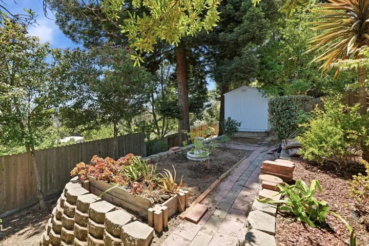 617 Pebble Drive, El Sobrante, California 94803