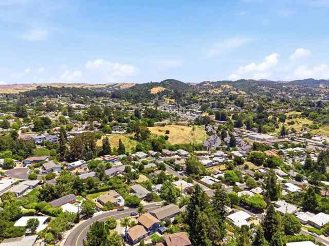 617 Pebble Drive, El Sobrante, California 94803