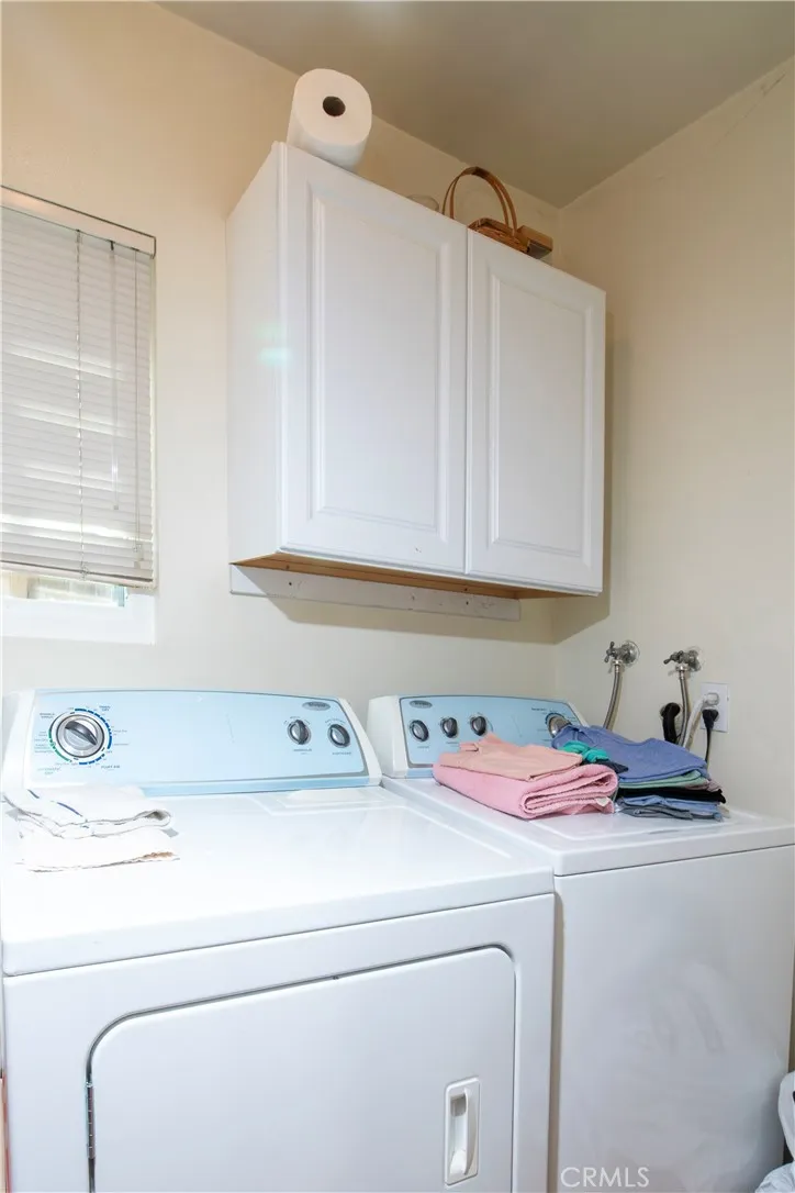 Front unit Laundry room