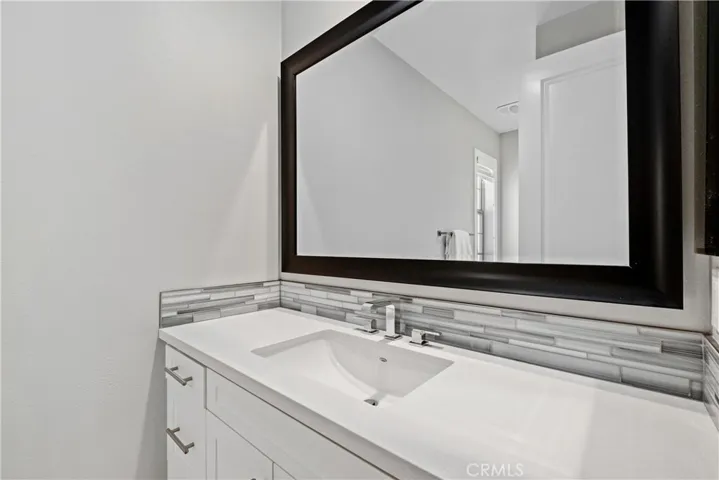 Hall Bathroom with Tub in Shower