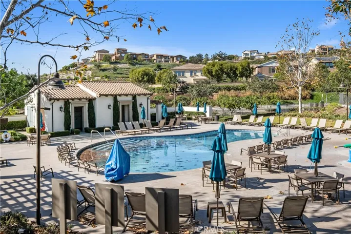 49 Cadencia, Rancho Mission Viejo, California 92694