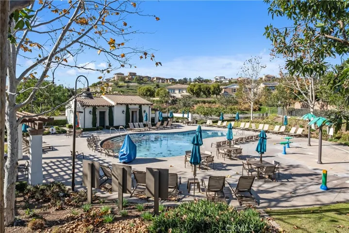 49 Cadencia, Rancho Mission Viejo, California 92694