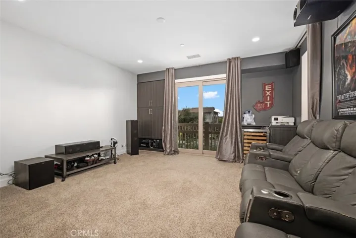 Bonus Room/Flex Space