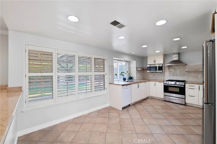 1791 Greenview, Corona, California 92878