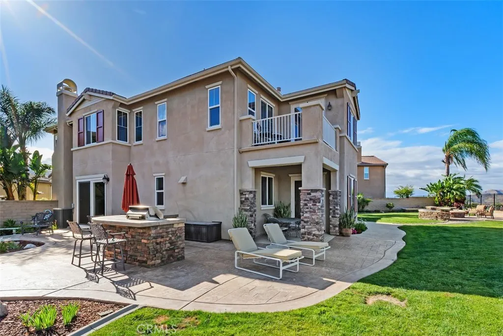 22512 Amber Eve Drive, Corona, California 92883 — photo 4