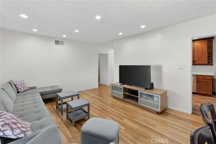 7926 La Carta Circle, Buena Park, California 90620