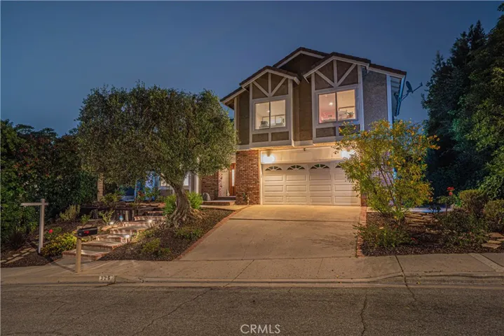 326 Fox Ridge Drive, Thousand Oaks, California 91361