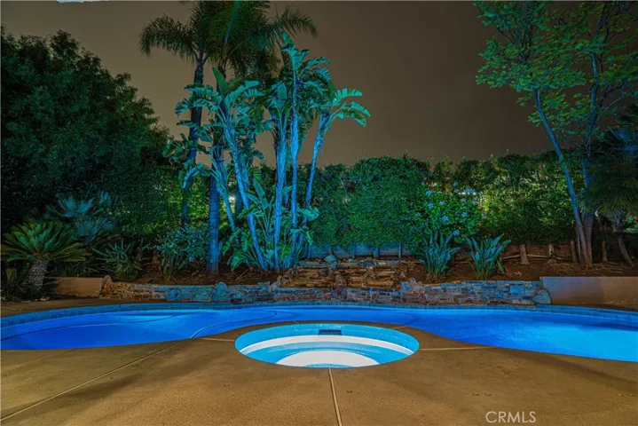 326 Fox Ridge Drive, Thousand Oaks, California 91361