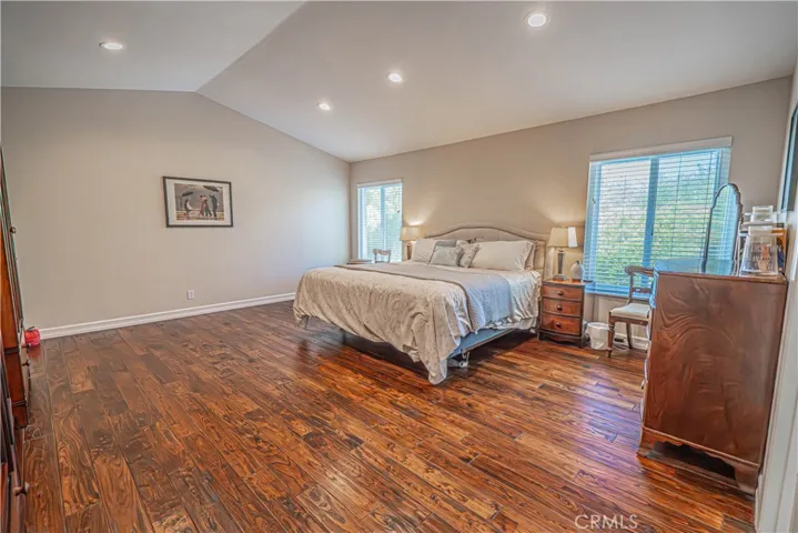 326 Fox Ridge Drive, Thousand Oaks, California 91361