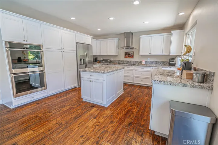 326 Fox Ridge Drive, Thousand Oaks, California 91361