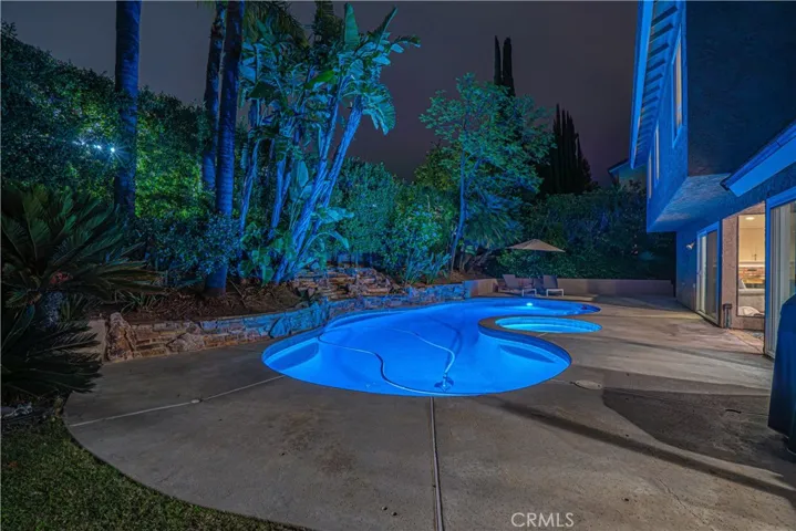326 Fox Ridge Drive, Thousand Oaks, California 91361