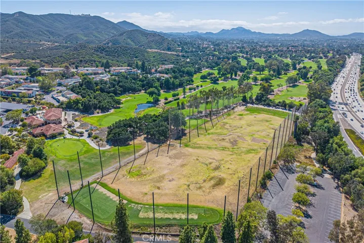 326 Fox Ridge Drive, Thousand Oaks, California 91361