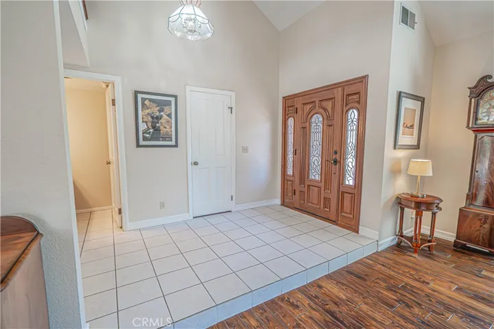 326 Fox Ridge Drive, Thousand Oaks, California 91361