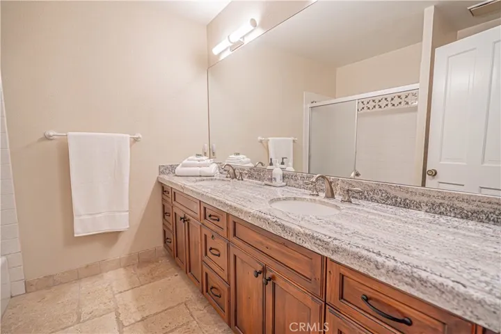 326 Fox Ridge Drive, Thousand Oaks, California 91361