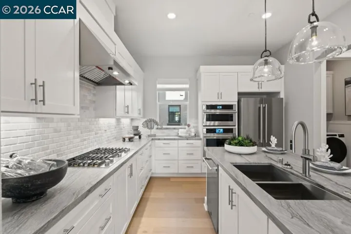 1108 Althea Terrace 3, Sunnyvale, California 94086