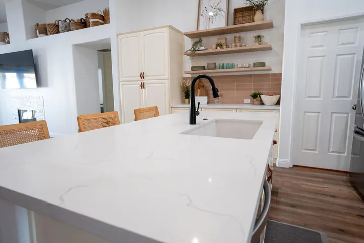 KITCHEN COUNTER IS SLAB QUARTZ