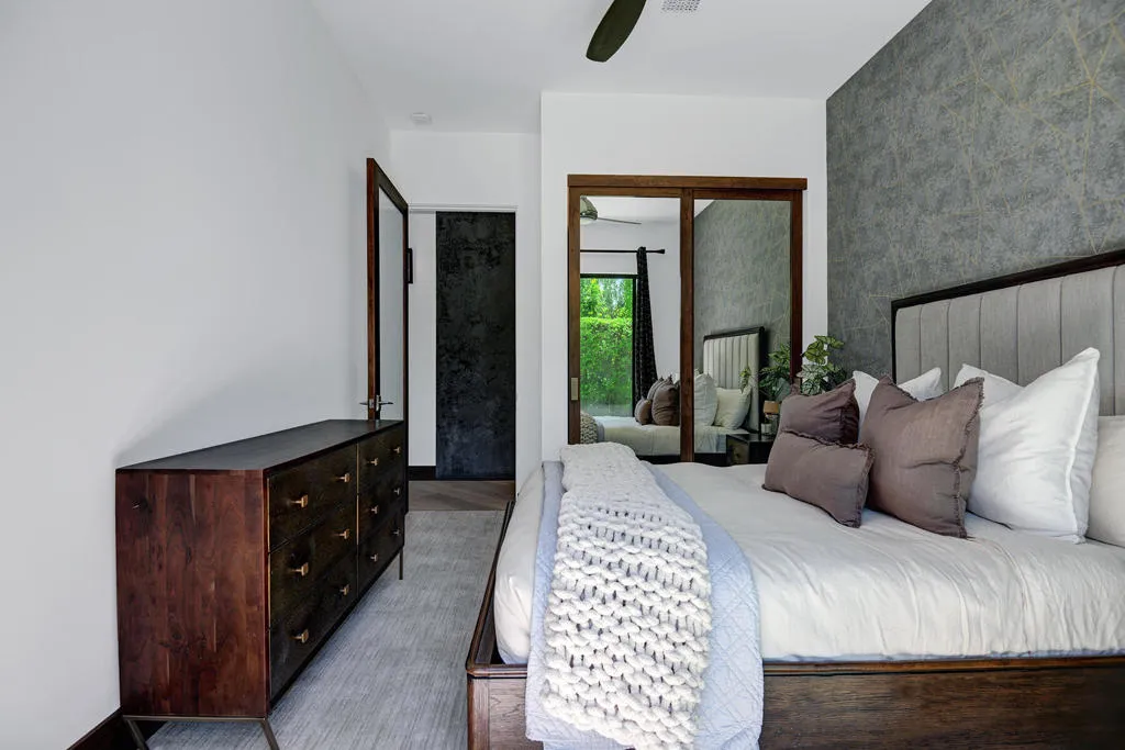 BEDROOM 2 REVERSE.jpg mls