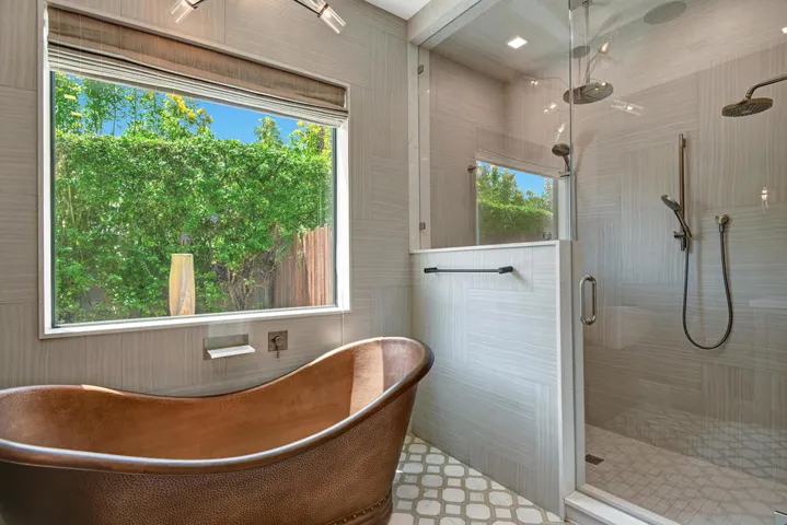 PRIMARY BATHTUB AND SHOWER.jpg mls