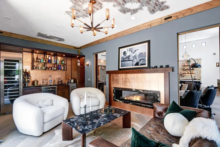BAR ROOM REVERSE.jpg mls