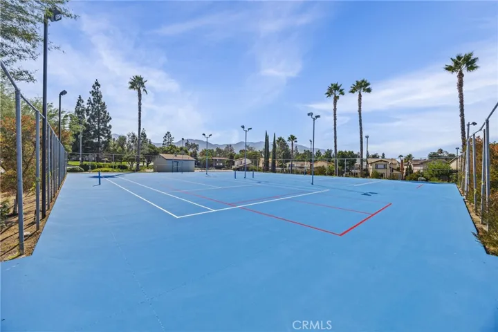 1554 Border B, Corona, California 92882