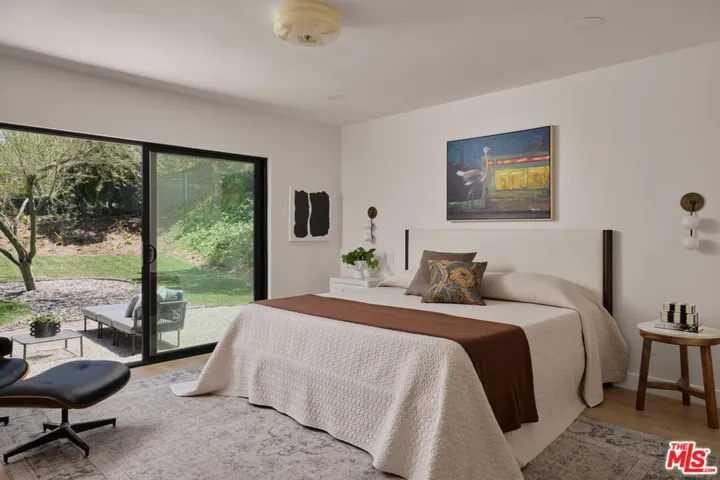 4650 Ellenita Avenue, Tarzana, California 91356
