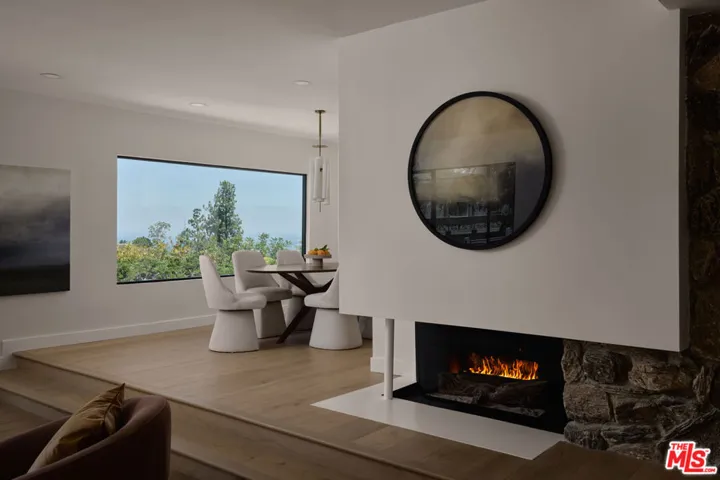 4650 Ellenita Avenue, Tarzana, California 91356