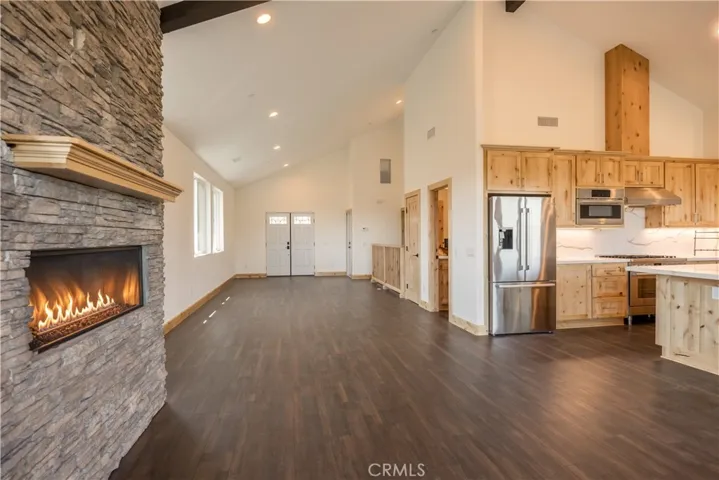 851 Madera, Lake Arrowhead, California 92352