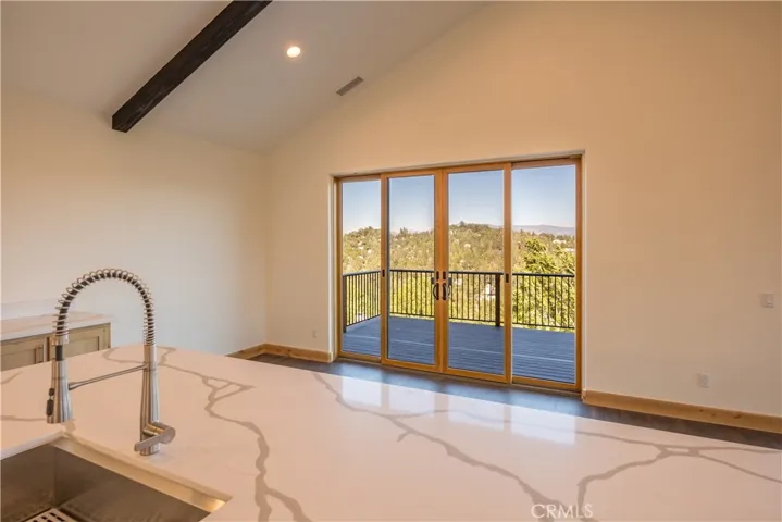 851 Madera, Lake Arrowhead, California 92352