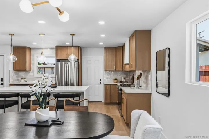 5217 Cole St, San Diego, California 92117
