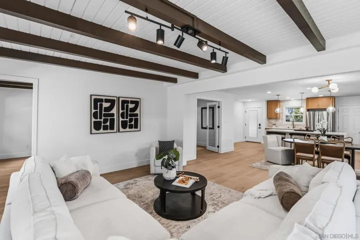 5217 Cole St, San Diego, California 92117