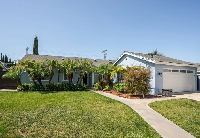 2914 E Lomita, Orange, California 92867