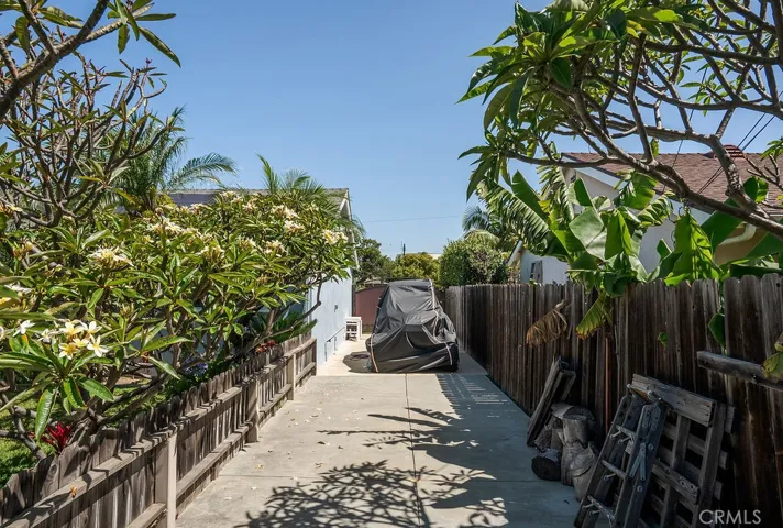 2914 E Lomita, Orange, California 92867