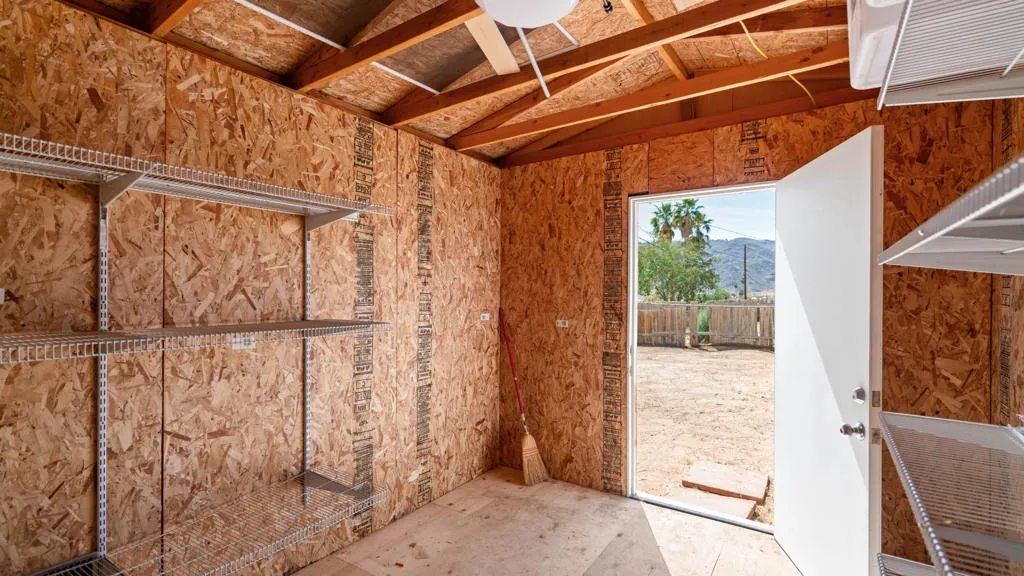 6069 Baileya Dr Interior-35